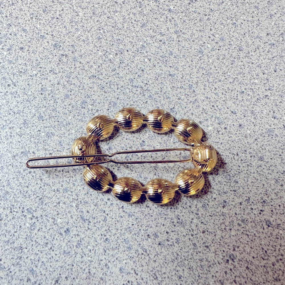 Hair accessory - Picture 2 of 3